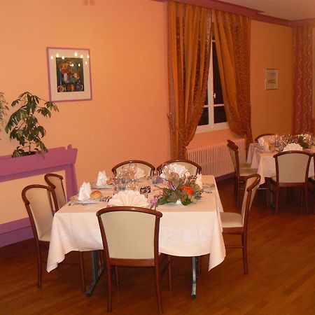 סן-ז'ון-לה-טומה Hotel Des Bains מראה חיצוני תמונה